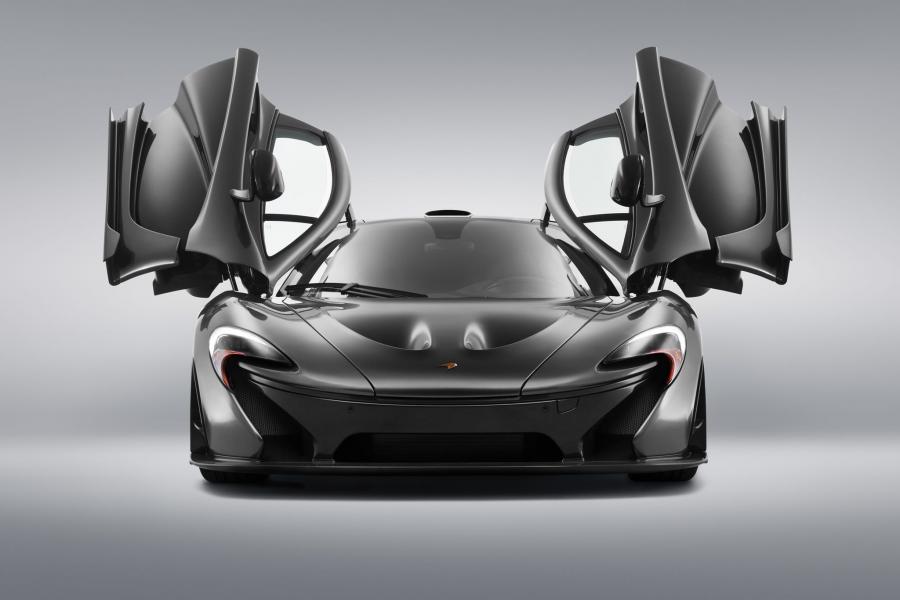  McLaren MSO P1 2015 года  (фото 2 из 6)